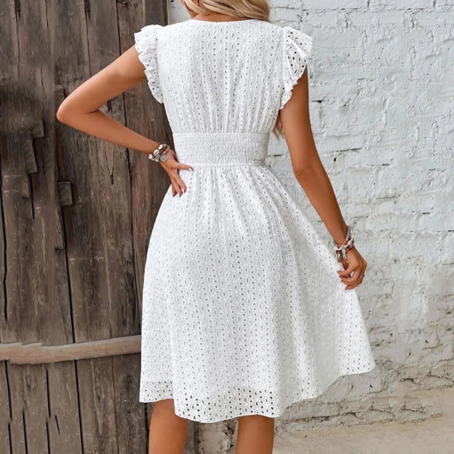 Women's Elegant V-Neck Beach Dress for Casual Summer Outings